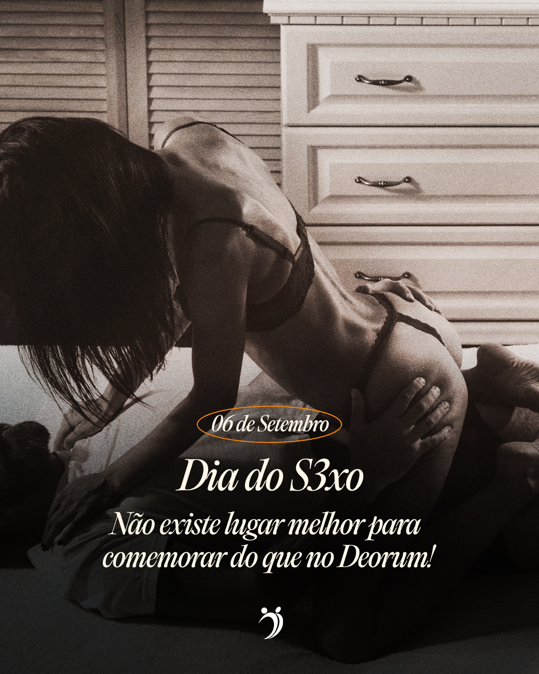 Deorum Motel: Social Media